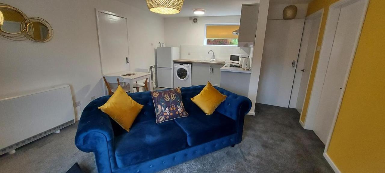 The Tackeroo Suite Hednesford Ngoại thất bức ảnh